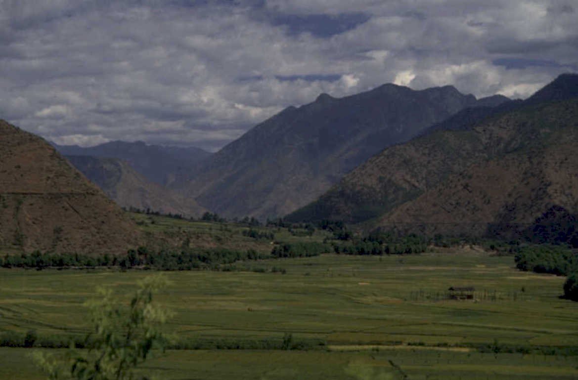 tibet valley mountains 1980s 1990s A4 Photo Print
