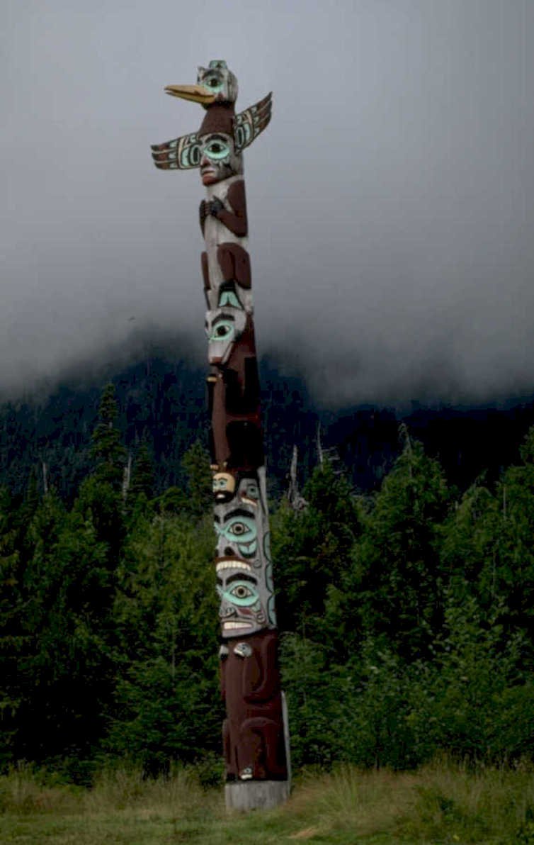 totem raven pole 1980s 1990s A4 Photo Print