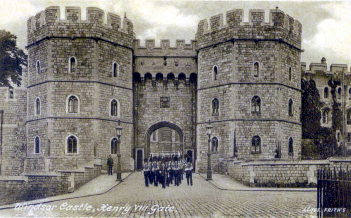 tower london gateVintage 1880s 1900s A4 Photo Print