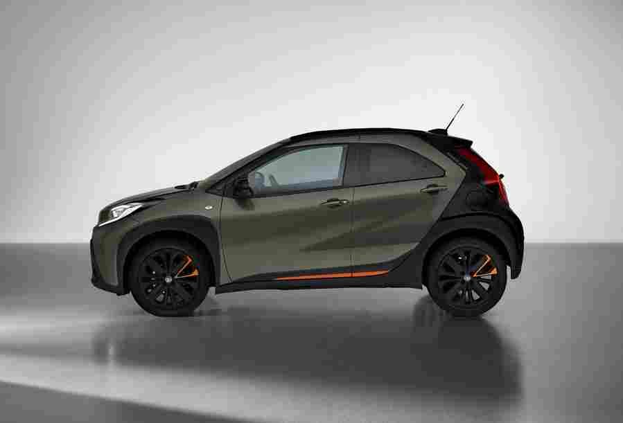 toyota aygo x 2021 7191 56 Car A4 Photo Print