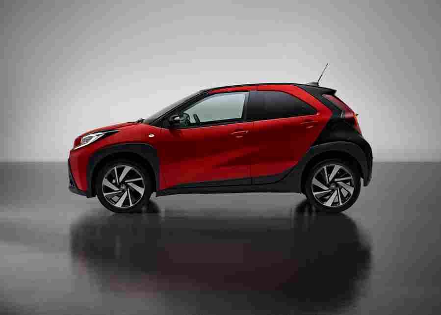 toyota aygo x 2021 7191 57 Car A4 Photo Print