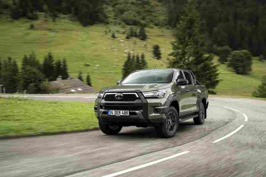 toyota hilux double cab 2020 6835 102 Car A4 Photo Print