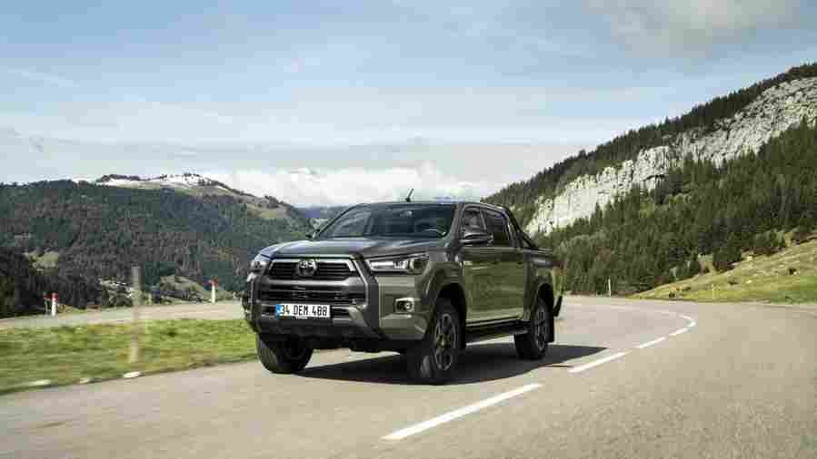 toyota hilux double cab 2020 6835 107 Car A4 Photo Print