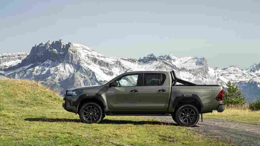 toyota hilux double cab 2020 6835 123 Car A4 Photo Print