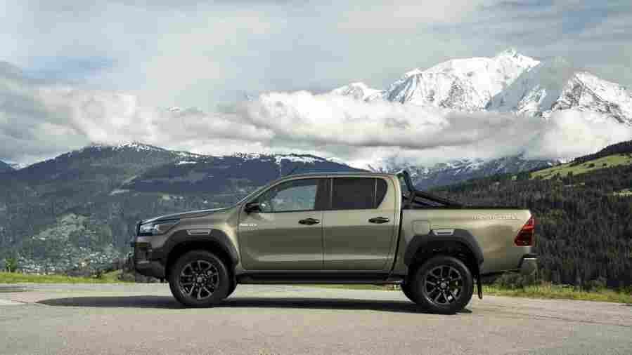 toyota hilux double cab 2020 6835 135 Car A4 Photo Print