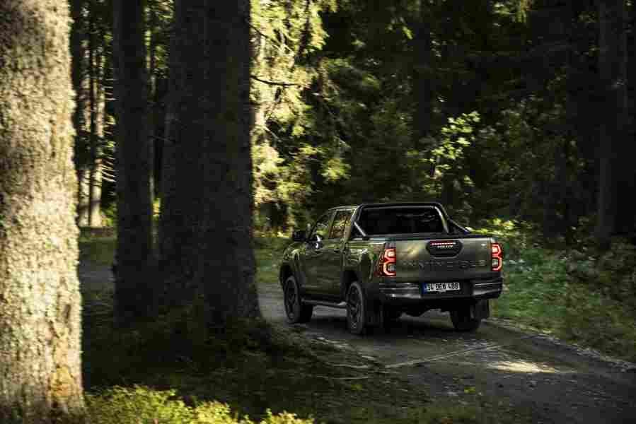 toyota hilux double cab 2020 6835 48 Car A4 Photo Print