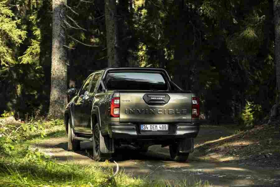 toyota hilux double cab 2020 6835 49 Car A4 Photo Print