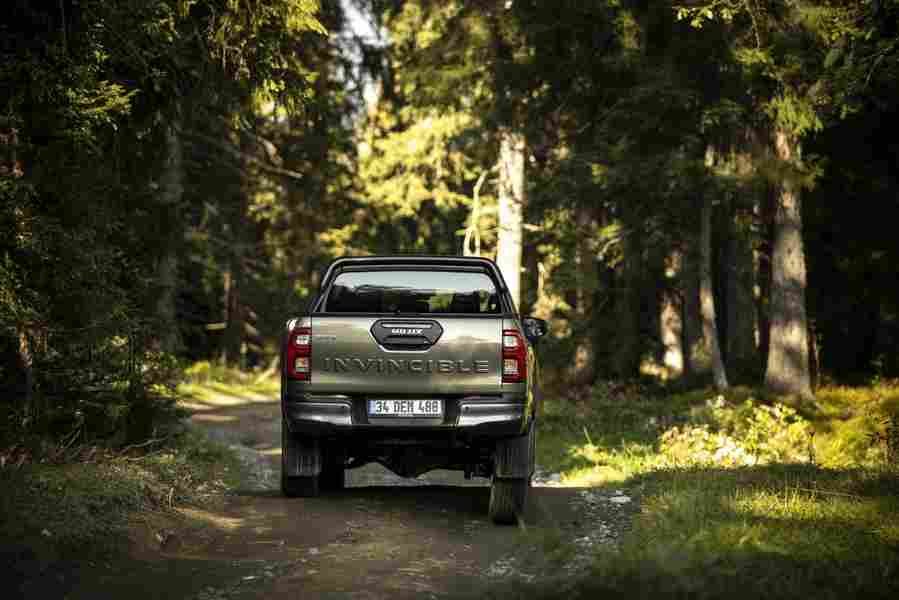 toyota hilux double cab 2020 6835 51 Car A4 Photo Print