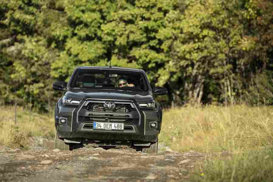 toyota hilux double cab 2020 6835 53 Car A4 Photo Print