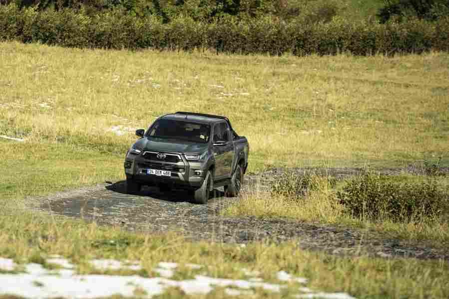 toyota hilux double cab 2020 6835 78 Car A4 Photo Print