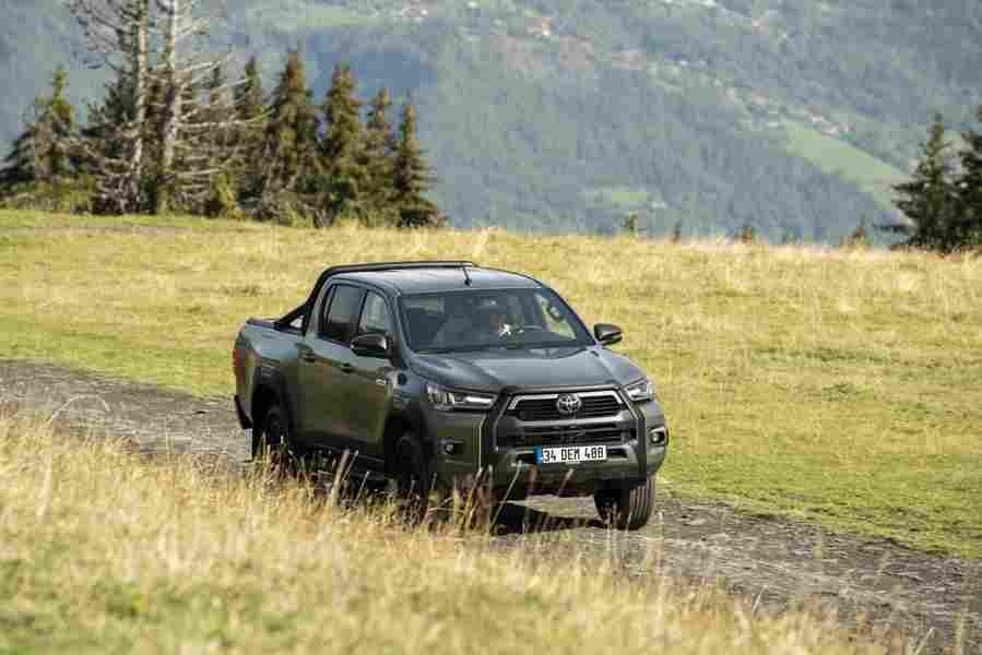 toyota hilux double cab 2020 6835 79 Car A4 Photo Print