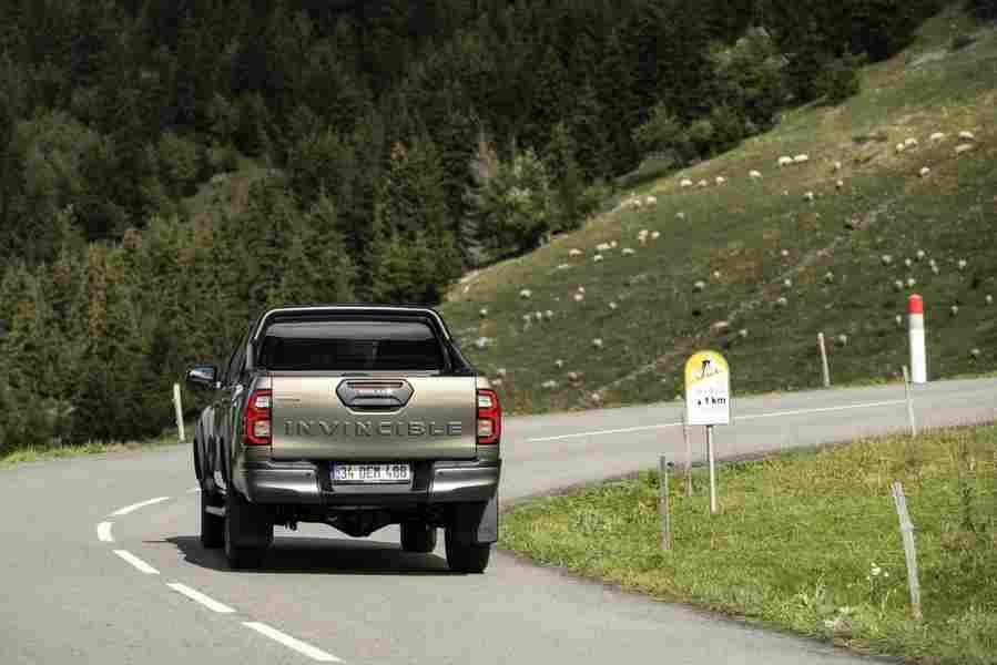 toyota hilux double cab 2020 6835 84 Car A4 Photo Print