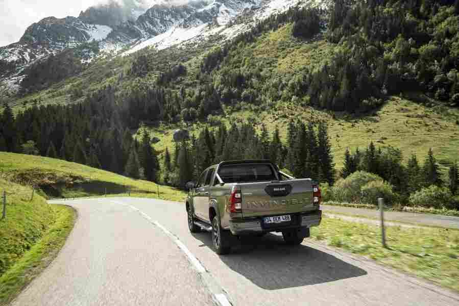 toyota hilux double cab 2020 6835 98 Car A4 Photo Print