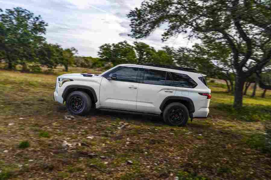 toyota sequoia 2022 7226 59 Car A4 Photo Print