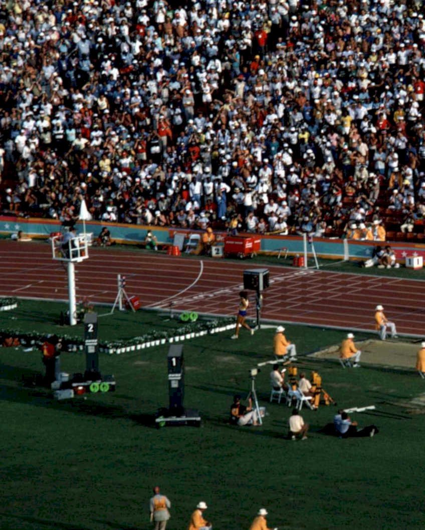 track sprint 19841980s 1990s A4 Photo Print