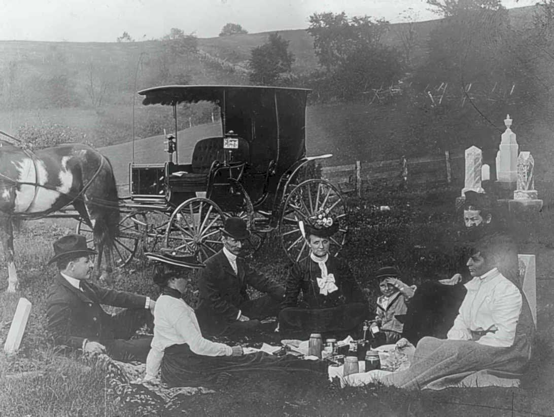 vintage automobile picnic Vintage world war A4 Photo Print