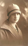 vintage woman cloche Vintage world war A4 Photo Print