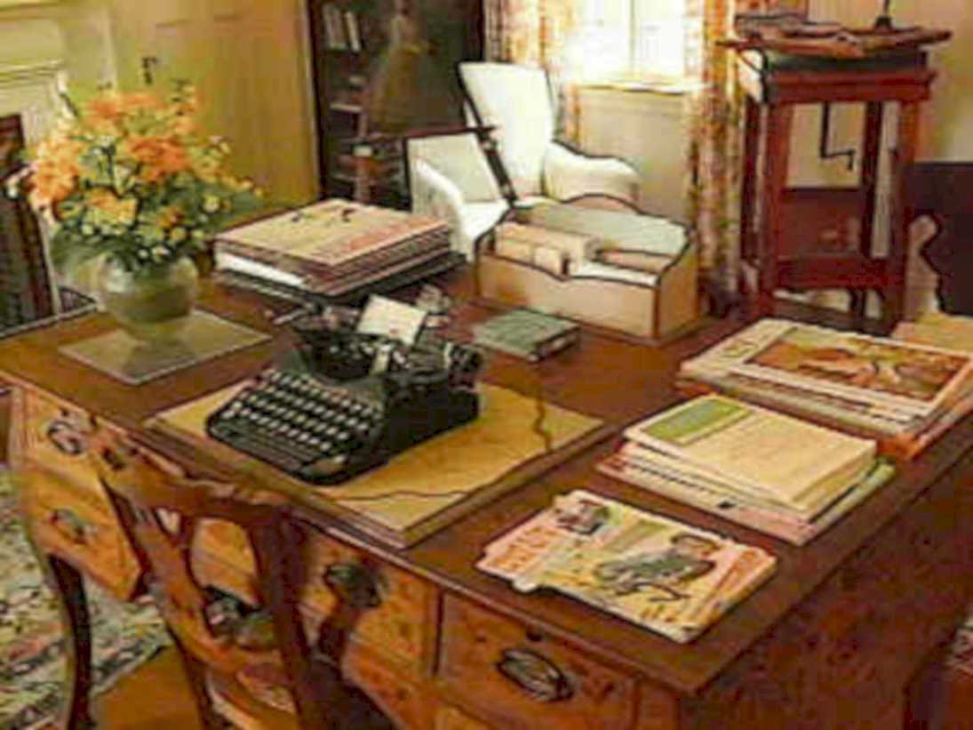 vintage writer desk1980s 1990s A4 Photo Print