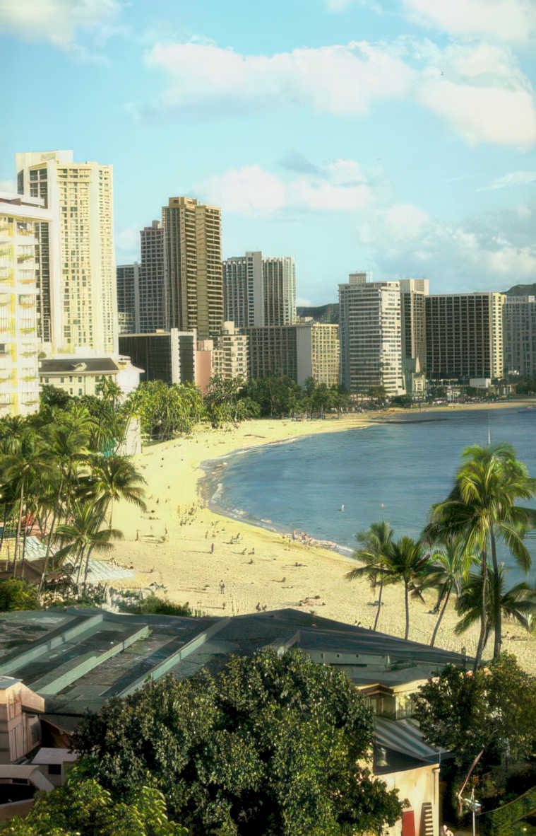 waikiki cityscape beach GIGA 2