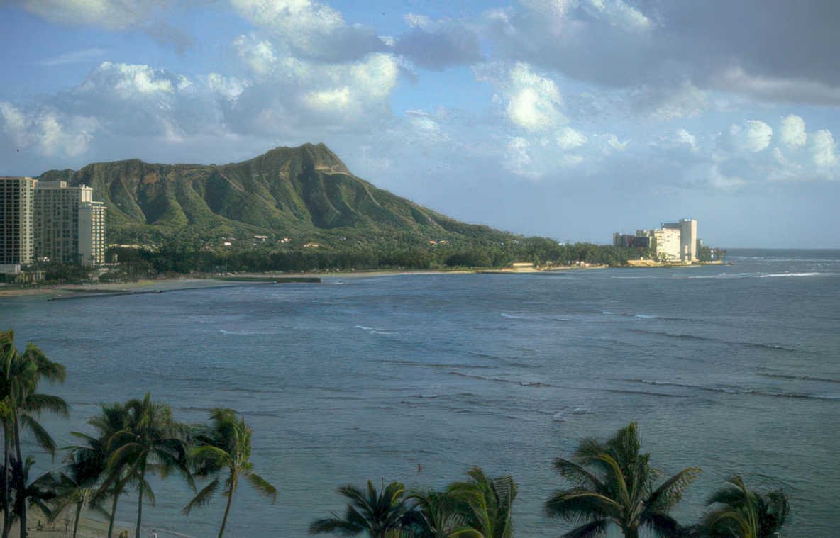 waikiki diamond head GIGA 2