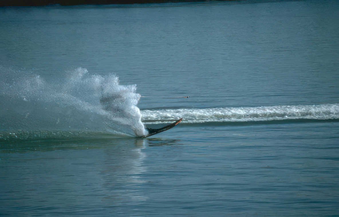 wakeboard spray blue Vintage A4 Photo Print