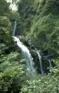 waterfall landscape hawaii 1 GIGA 2