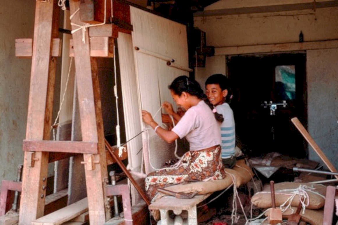 weaving loom southeast1980s 1990s A4 Photo Print
