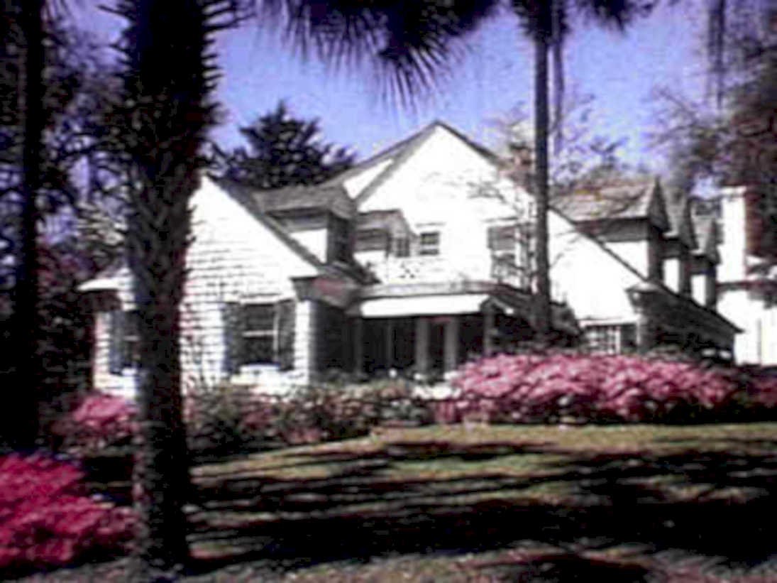 white victorian house 11980s 1990s A4 Photo Print