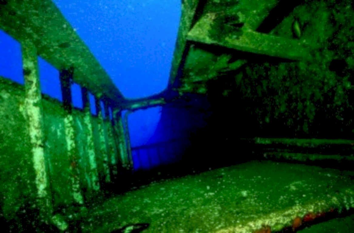 wreck ship blue1980s 1990s A4 Photo Print