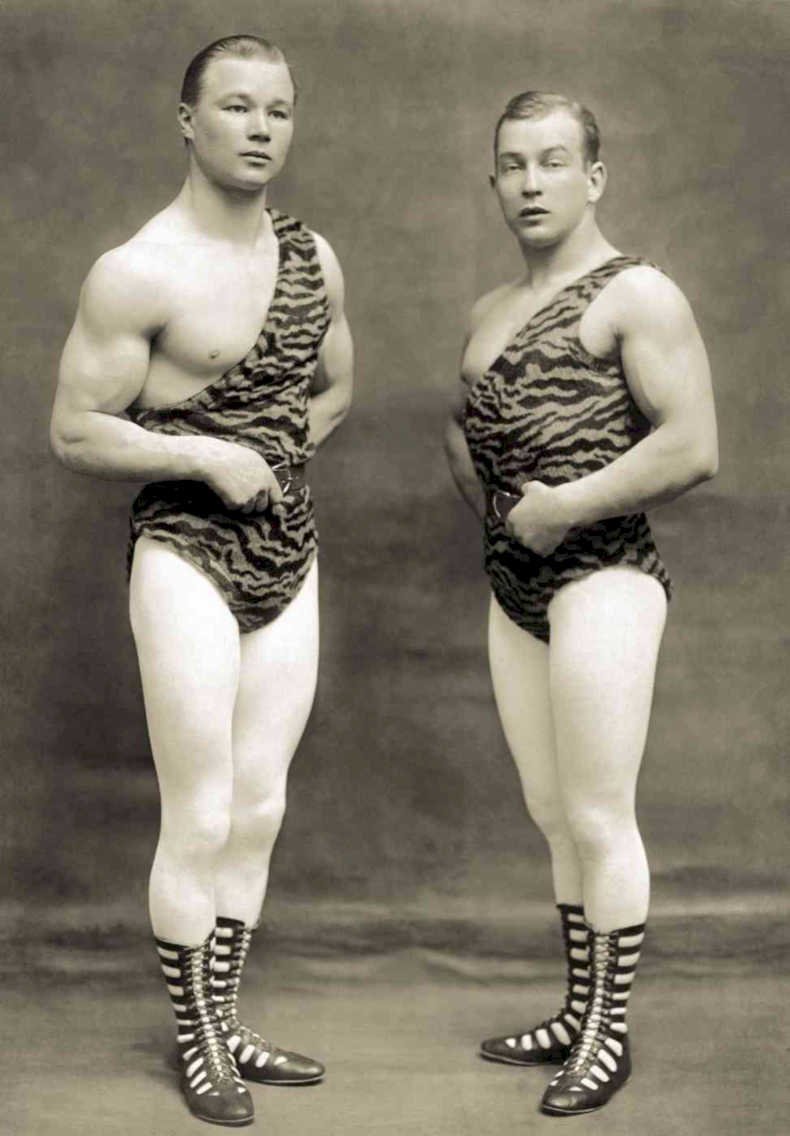 wrestlers tigers studioVintage 20th Century 1900s A4 Photo Print