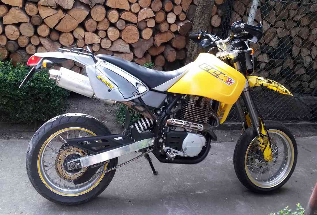 yellow ccm 604 supermoto A4 Photo Print