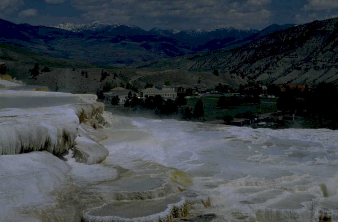 yellowstone terrace inn 1980s 1990s A4 Photo Print